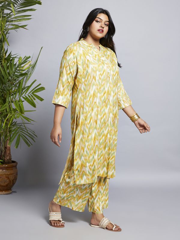 Globus Gloplus Women Yellow Mandarin Neck Chevron Print Zari Detail Straight Plus Size Kurta & Wide Leg Pants Workwear Set