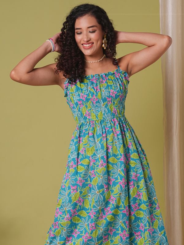 Globus Women Teal Floral Print Square Neck Strappy Shoulder Gathered Fit & Flare Midi Fusion Dress