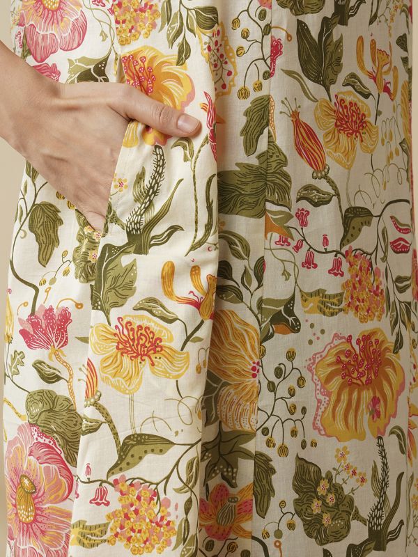 Globus Women Off White Floral Printed Lace Detail V-Neck Panelled A-Line Workwear Kurta & Trouser Set