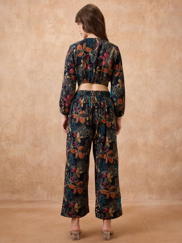 Globus Women Black V-Neck Floral Print Crop Top with Wide Leg Pants Fusion Co-Ord Set