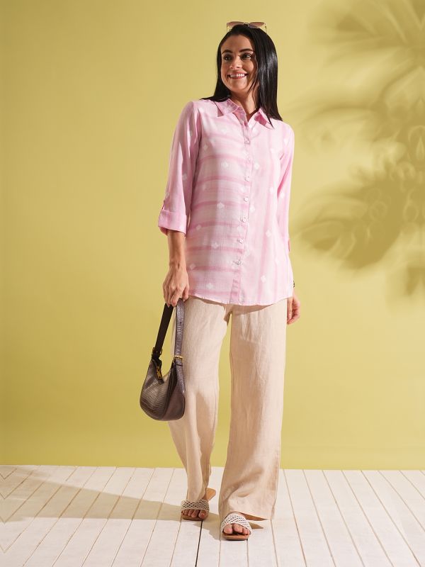 Globus Women Pink Collar Neck Roll-Up Sleeves Geometric Woven Design Workwear Shirt Style Tunic