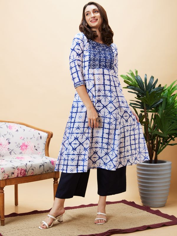 Globus Women Navy Solid Button Detailed Ethnic Straight Palazzo