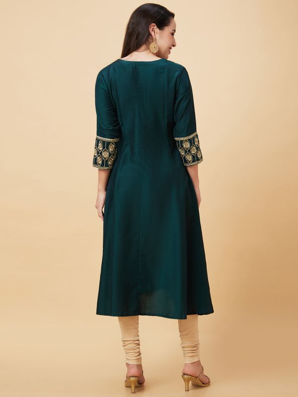 Globus Women Green V-Neck Festive A-Line Kurta with Embroidery on Neckline and Sleeves