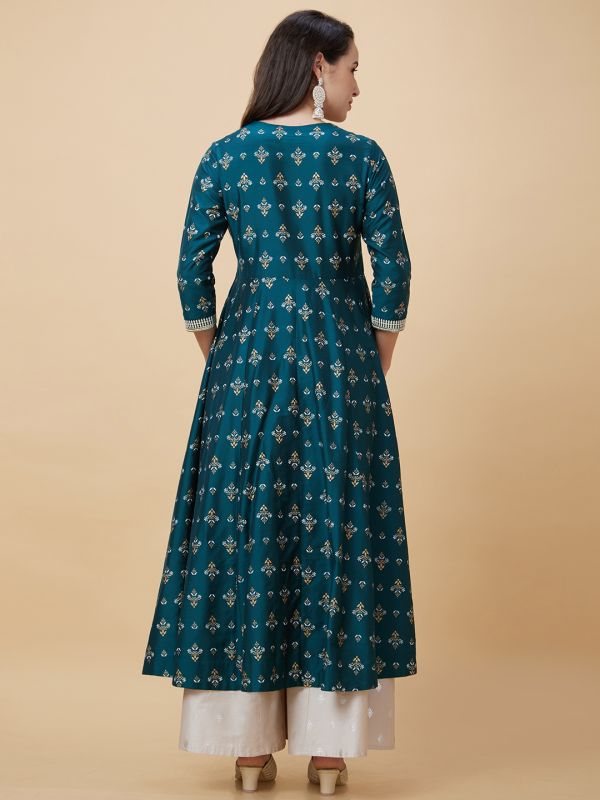 Globus Women Green Ethnic Motifs Print Round Neck Embroidered Detailed Festive A-Line High Slit Kurta with Pockets