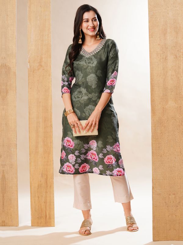 Globus Women Green Embroidered V-Neck & Allover Floral Printed Straight Kurta