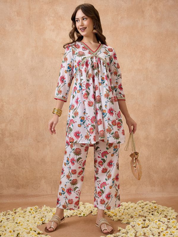 Globus Women White V-Neck Gotta Patti Floral Print Tunic with Wide Leg Pants Festive Co-Ord Set