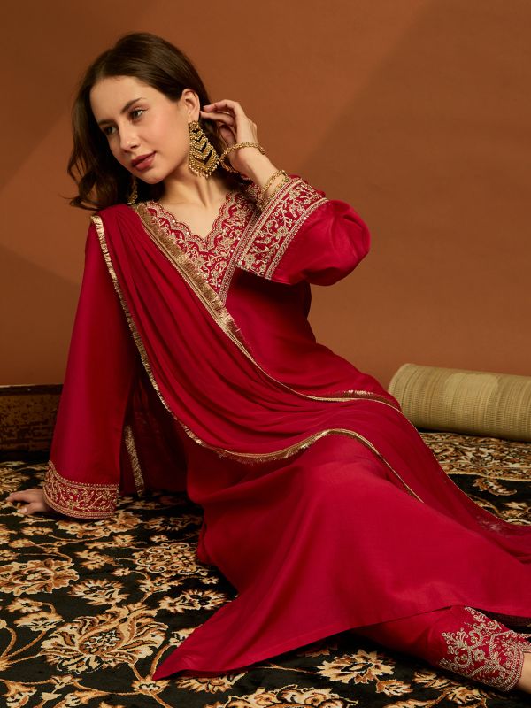 Globus Women Maroon Floral Embroidered V-Neck Bell Sleeves Kurta & Pant Set With Fringed Dupatta