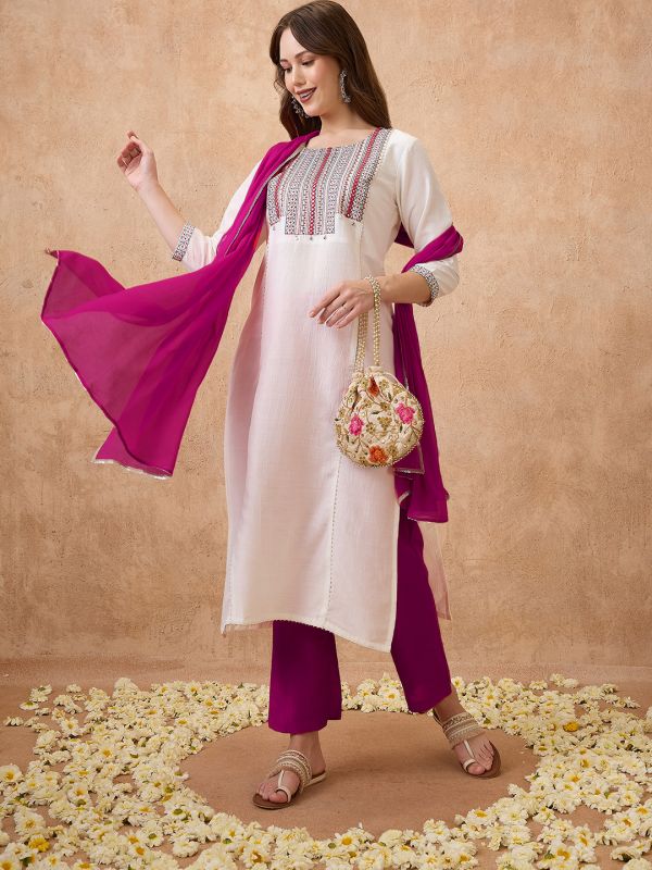 Globus Women Off-White Round Neck Embroidered Yoke Straight Kurta With Pant & Dupatta Ethnic set