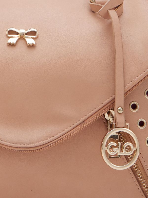 Globus Women Sand Solid Vegan Leather Shoulder Bag