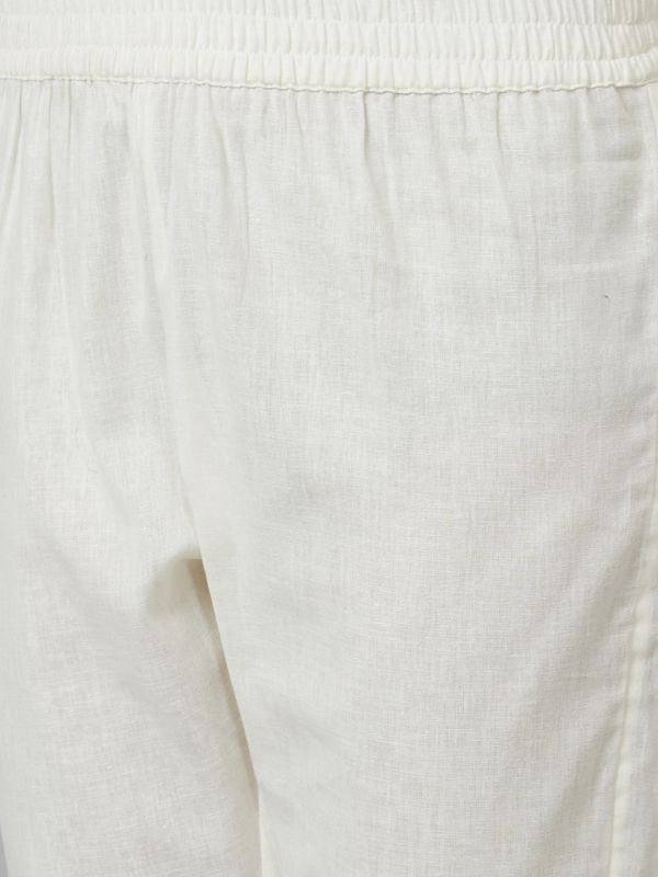 Globus Women Off White Straight Fit Trouser