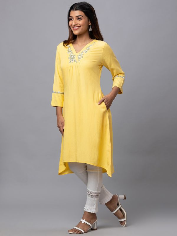 Globus Women Yellow Solid V Neck 3/4 Sleeve A-Line Kurta With Neck Embroidery Detail