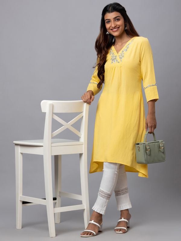 Globus Women Yellow Solid V Neck 3/4 Sleeve A-Line Kurta With Neck Embroidery Detail