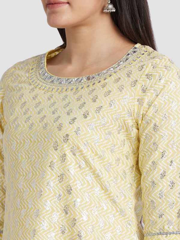 Globus Women Yellow Printed Round Neck A-Line Kurta