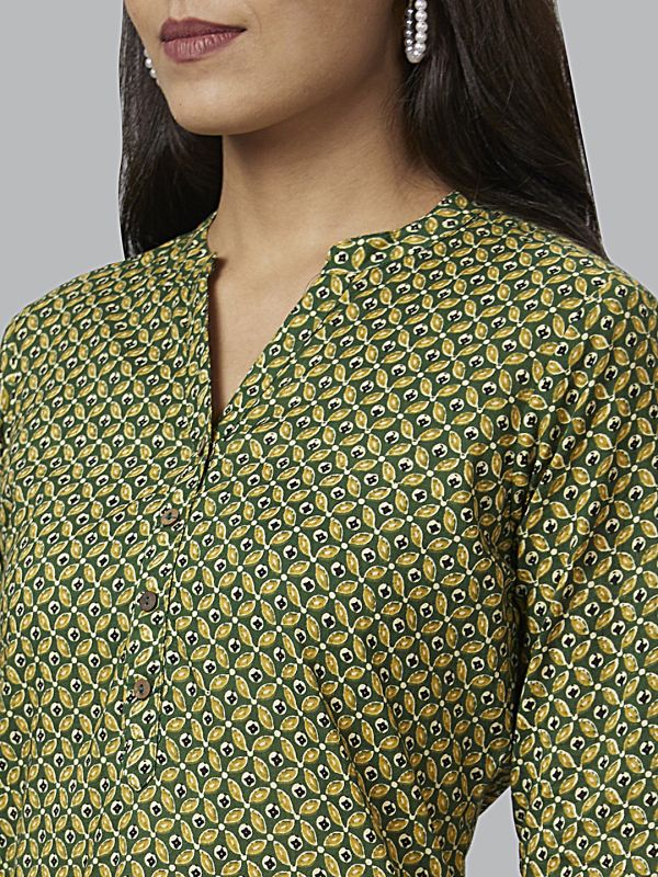 Globus Women Green Printed Straight Kurta