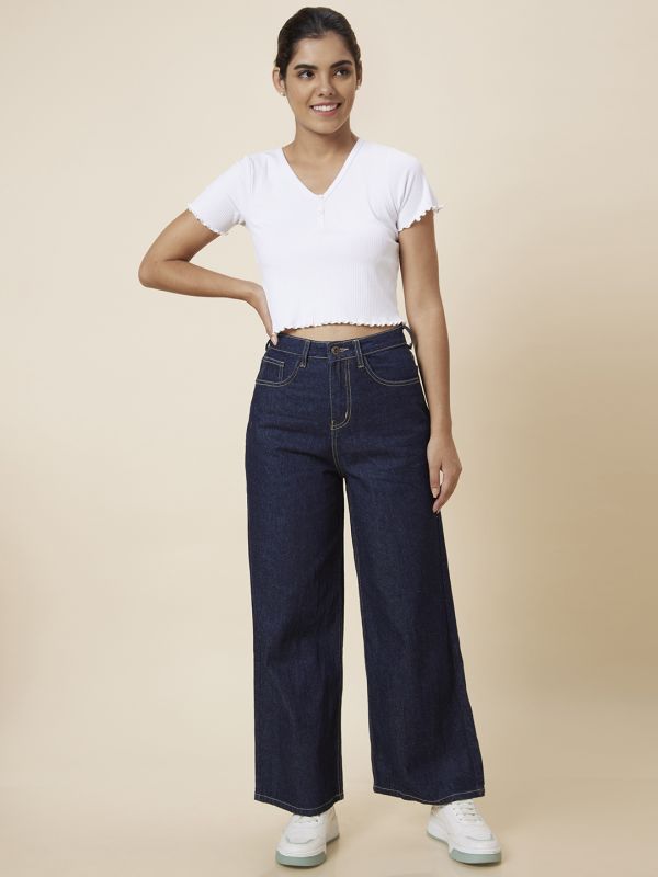 Globus Women White Solid Polyester Top