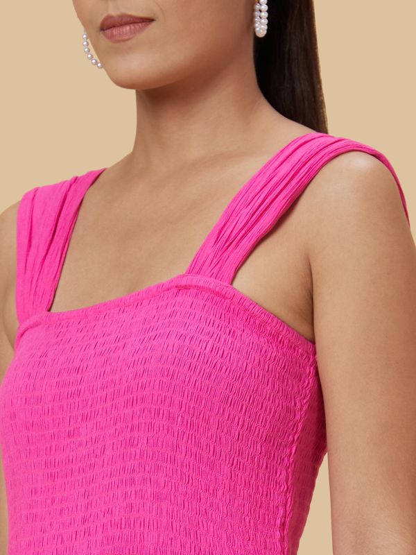 Globus Women Pink Solid Fit and Flare Dress