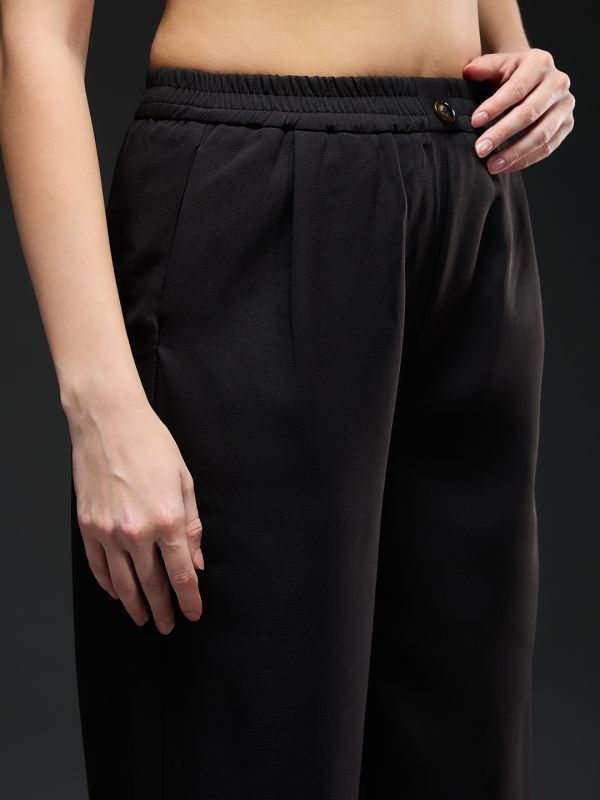 Globus Women Black Mid-Rise Pleated Detail Straight Fit Wide Leg Workwear Trousers