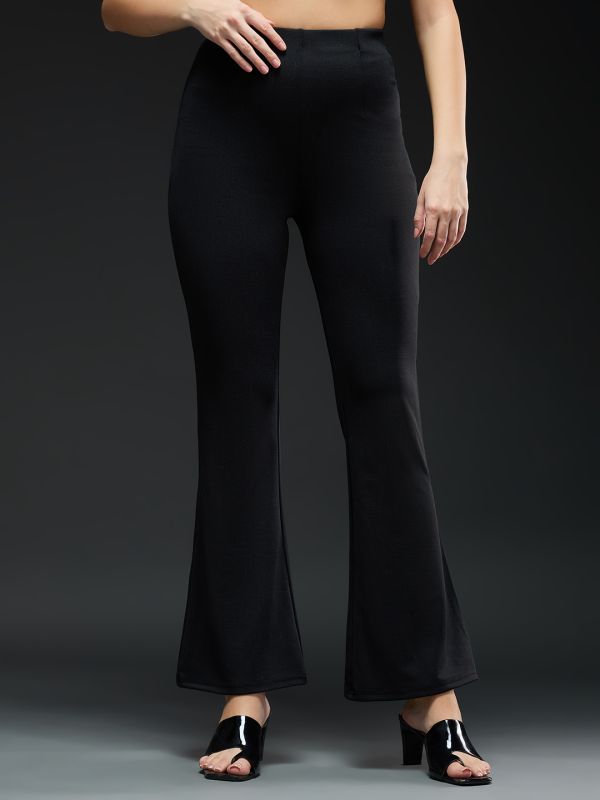 Globus Women Black Solid Mid-Rise Regular Fit Wide Leg Formal Trousers