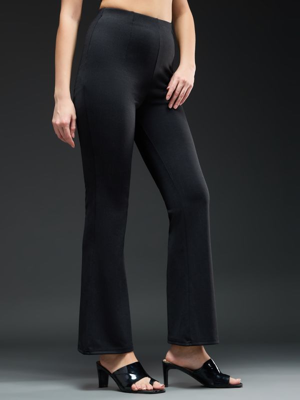 Globus Women Black Solid Mid-Rise Regular Fit Wide Leg Formal Trousers