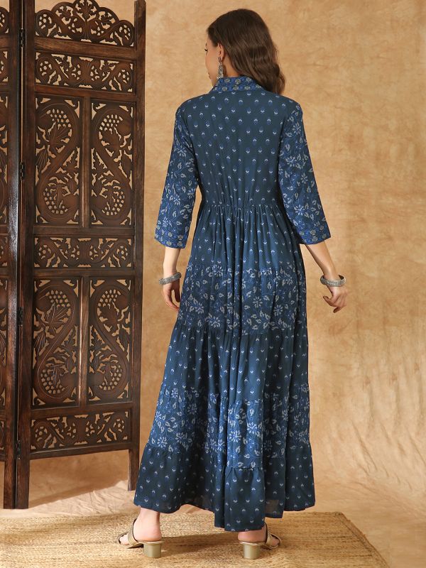 Globus Women Blue V-Neck Floral Print Gathered Tiered Flared Hem A-Line Maxi Dress