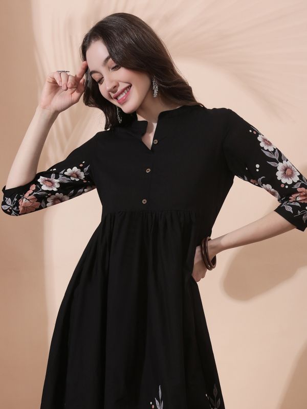 Globus Women Black Mandarin Collar Floral Print Gathered & Pleated Flared Hem A-Line Midi Dress