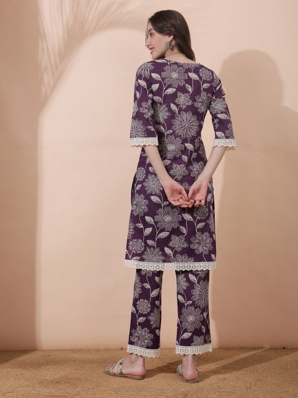 Globus Women Purple All Over Floral Print Lace Instert V-Neck Bell Sleeves Straight Kurta With Pant Set
