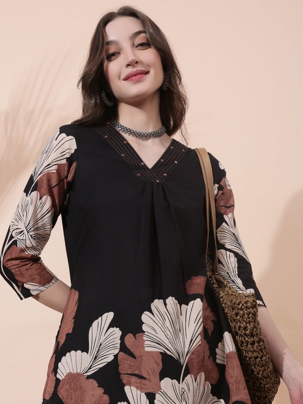 Globus Women Black V-Neck Thread Embroidered Gathered Detail Floral Printed Kurta With Printed Trouser Set