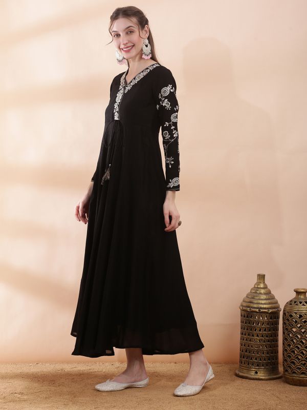 Globus Women Black V-Neck Floral Print Embroidered Tie-Up Detail Fit and Flare Maxi Festive Dress