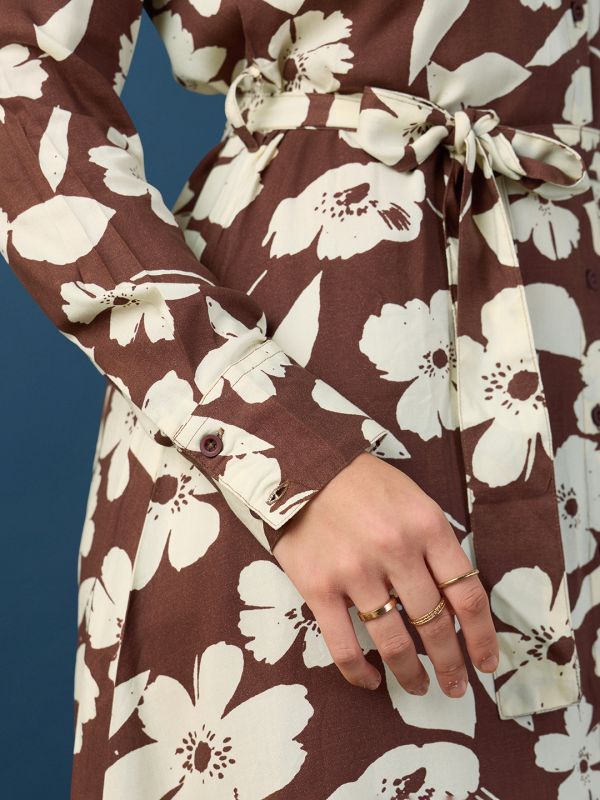 Globus Women Brown Collared Neck Cuff Sleeves Floral Printed Shirt Style A-Line Midi Workwear Dress With Belt