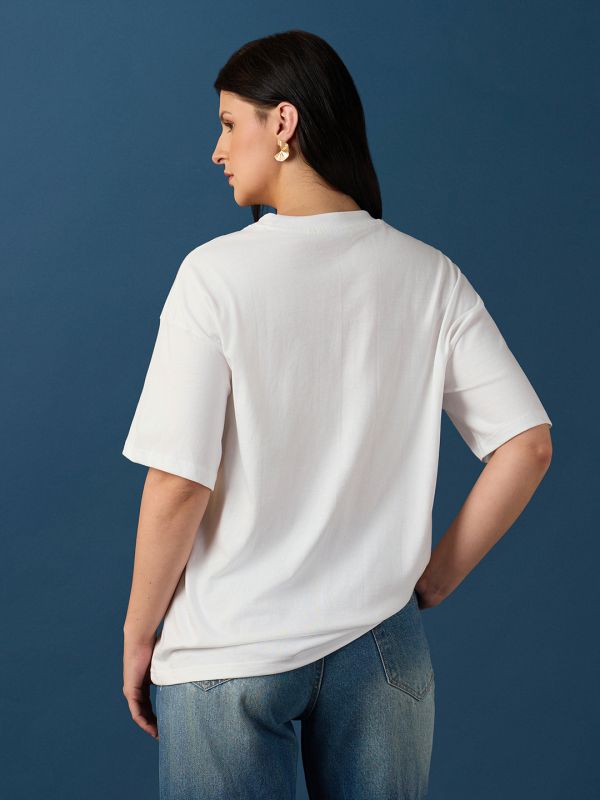 Globus Women White Round Neck Drop Shoulder Sleeves Cutwork Embroidery Detail Crop T-Shirt