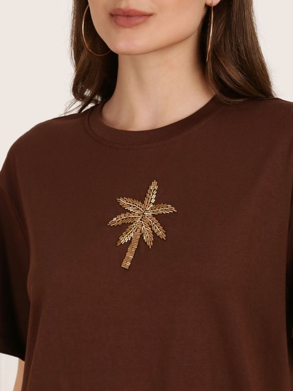 Globus Women Brown Round Neck Drop Shoulder Sleeves Tropical Bugle Bead Work Print Oversized T-Shirt