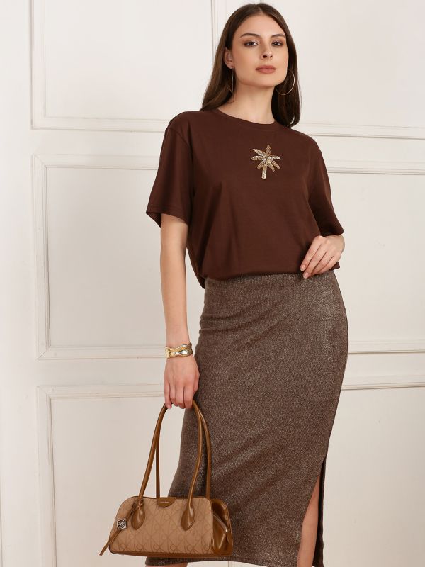 Globus Women Brown Round Neck Drop Shoulder Sleeves Tropical Bugle Bead Work Print Oversized T-Shirt