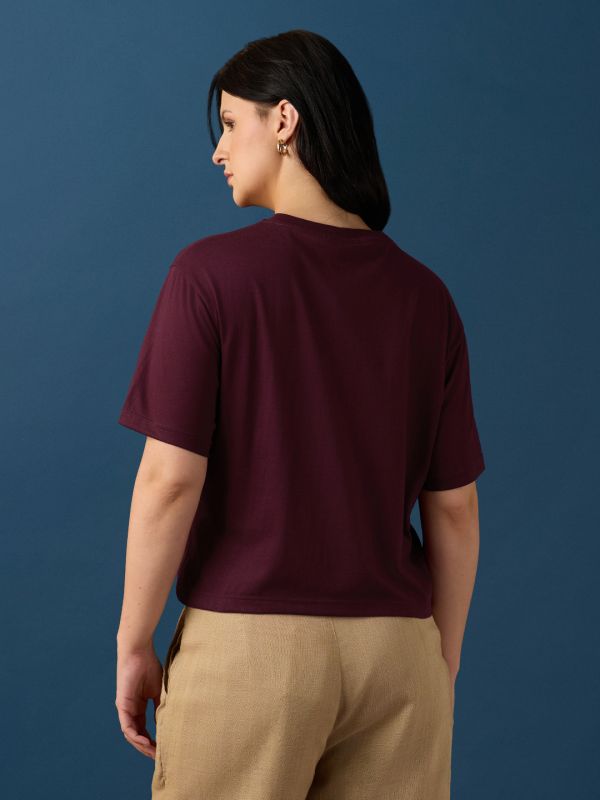 Globus Women Maroon Round Neck Drop Shoulder Sleeves Graphic Embroidered Crop T-Shirt