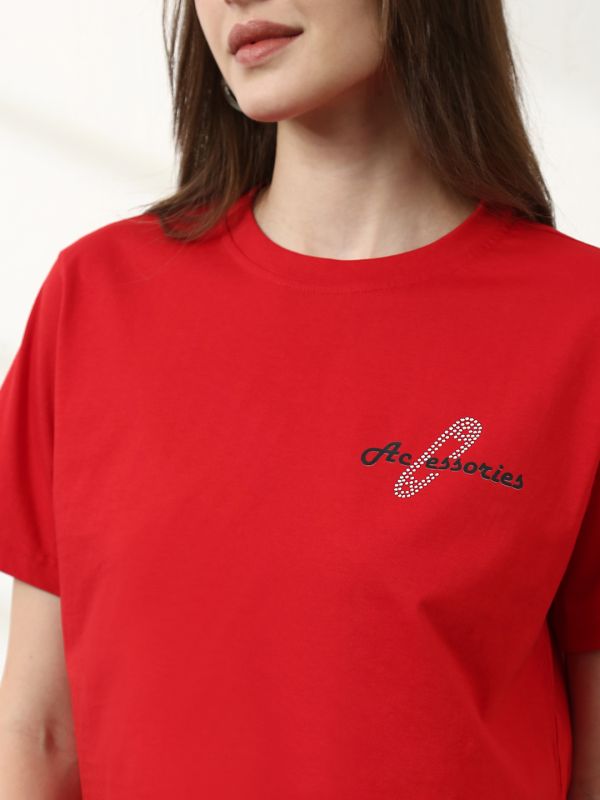 Globus Women Red Round Neck Short Sleeves Typography Print Crop T-Shirt