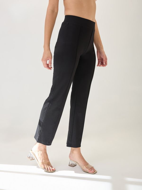 Globus Women Black Solid Mid-Rise Flat Front Korean Pants
