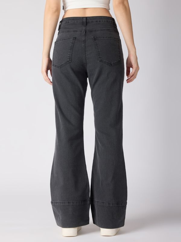 Globus Women Charcoal Cotton Stretch Solid Mid-Rise Wide Bottom Hem Bootcut Jeans