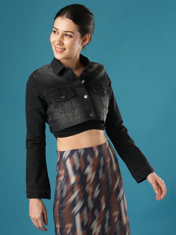 Globus Women Black Spread Collar Button Down Cropped Denim Jacket