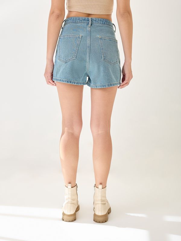 Globus Women Light Blue Slim Fit Mid-Rise Front Pocket Denim Skorts