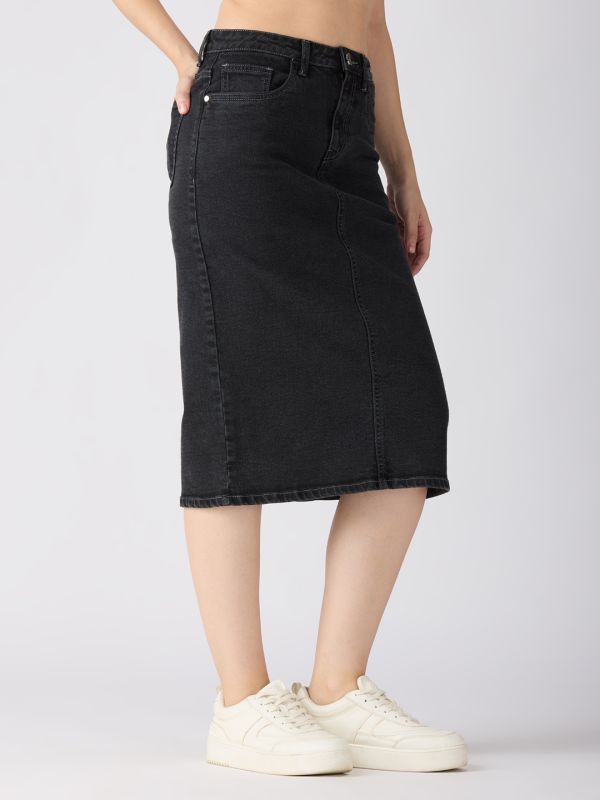 Globus Women Charcoal Stretchable Solid Mid-Rise Back Slit Midi Denim Pencil Skirt