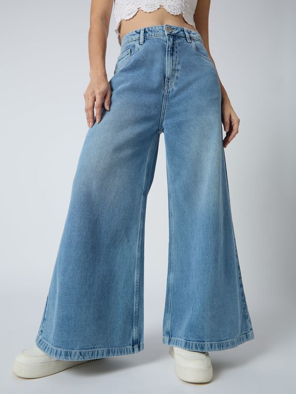 Globus Women Light Blue Cotton Solid Mid-Rise Super Flared Jeans
