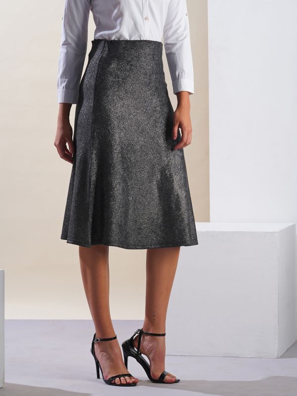 Globus Women Gunmetal Shimmer Ribbed Mid-Rise Flared Midi Party Skirt