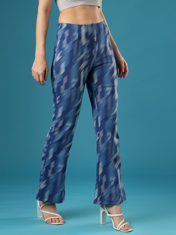 Globus Women Blue Canvas Hazy Print Mid Rise Stretchable Slim Fit Flared Teggings