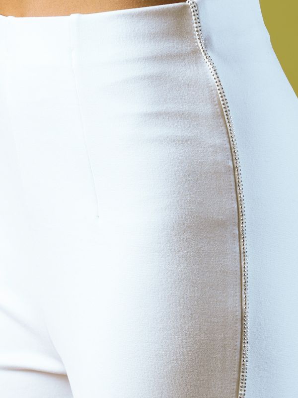 Globus Women White Stretchable High-Rise Embellished Side Tape Flared Party Treggings