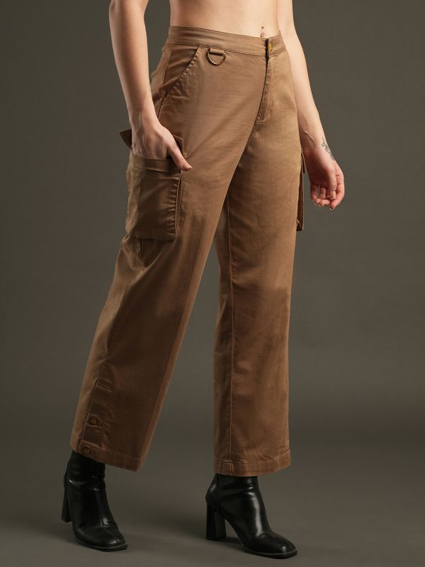 Globus Women Khaki Cotton Stretchable Mid-Rise Relaxed Fit Flat Front Cargo Trousers