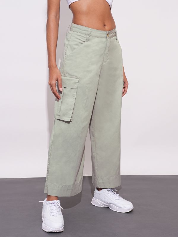 Globus Women Beige Cotton Mid-Rise Cargo Style Wide Leg Trousers