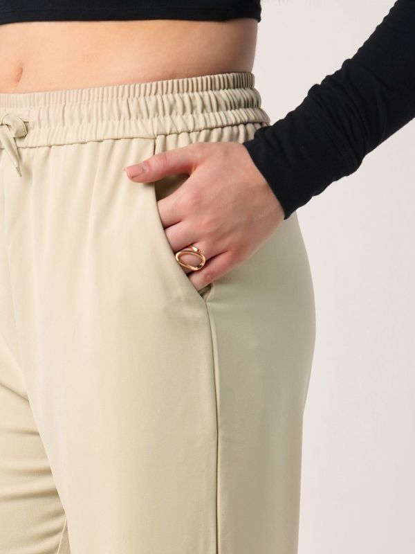 Globus Women Beige Mid Rise Elasticated Waist Relaxed Fit Trousers
