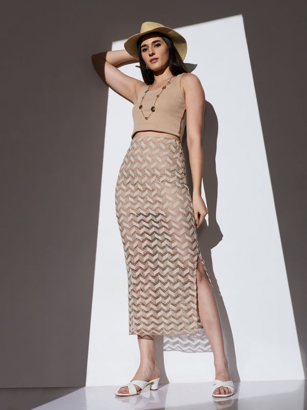 Globus Women Beige Chevron Pattern Crochet Mid Rise Side Slit Beach Pencil Midi Skirt