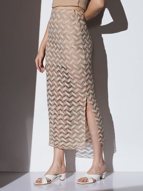 Globus Women Beige Chevron Pattern Crochet Mid Rise Side Slit Beach Pencil Midi Skirt