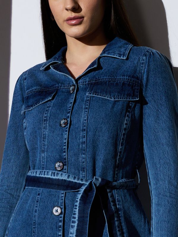 Globus Women Med Blue Cuban Collar Cuffed Sleeves Pocket Detail Mini Denim A-Line Shirt Dress With Belt
