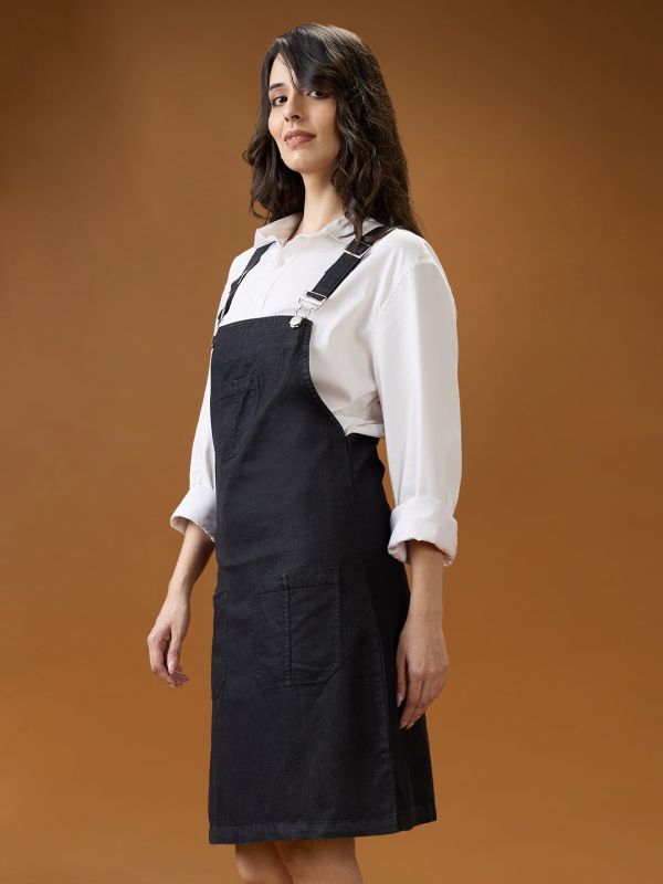 Globus Women Black Square Neck Strappy Shoulder Solid Pocket Detail Above Knee Dungaree Dress